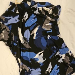 Style and Co short sleeve, silky top. Size M